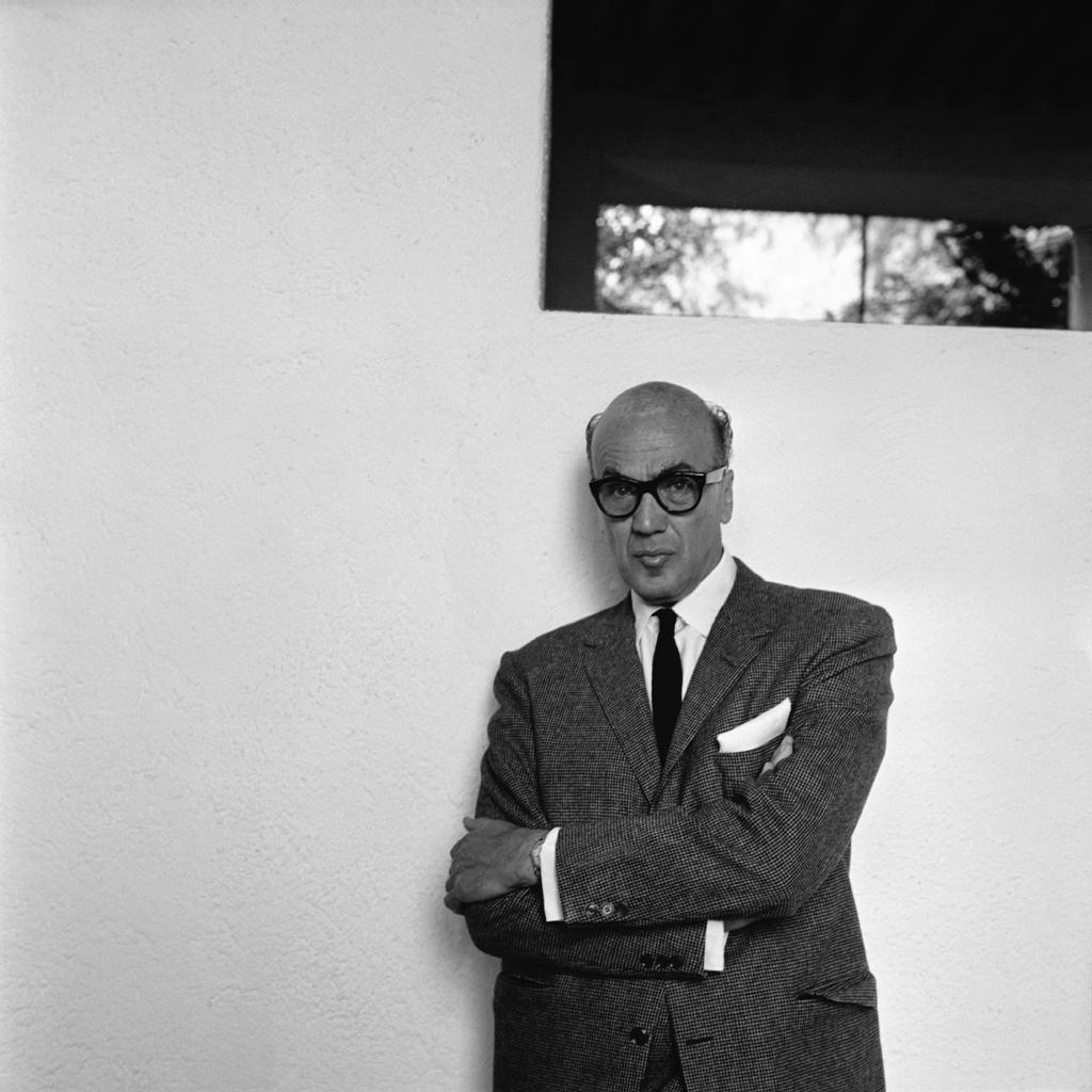 LUIS BARRAGÁN